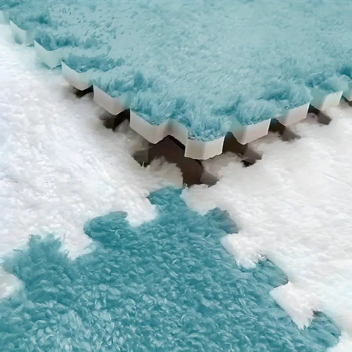 Modular Interlocking Carpet Tiles
